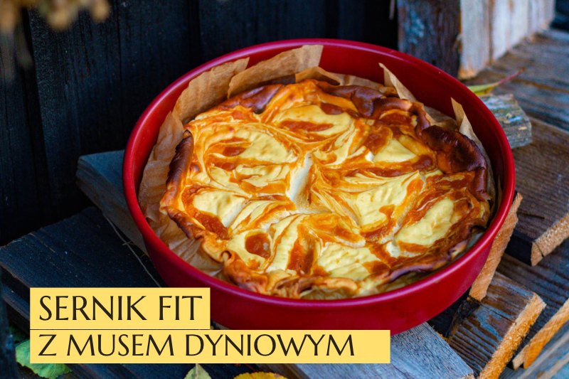 fit sernik z musem dyniowym i mąką kokosową