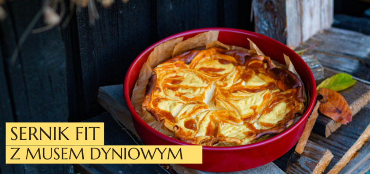 fit sernik z musem dyniowym i mąką kokosową